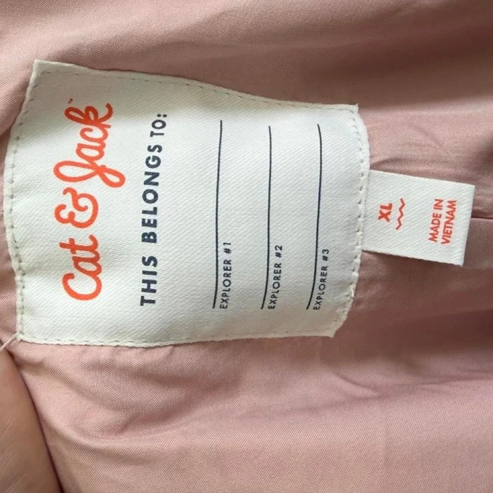 Pink Sherpa coat‎ with hood and pockets